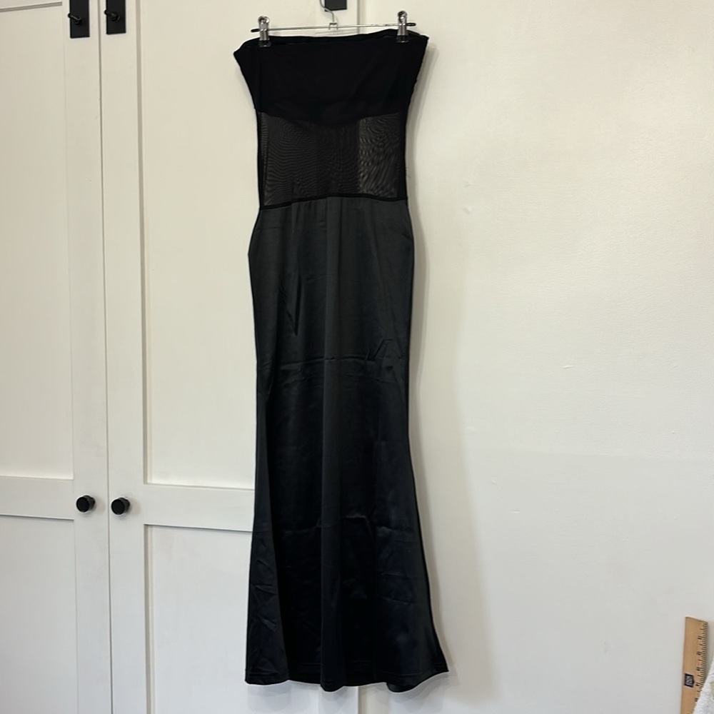 Commense Sheer Mesh cut out Black Satin A-line Strapless Tube Dress - Picture 3 of 4